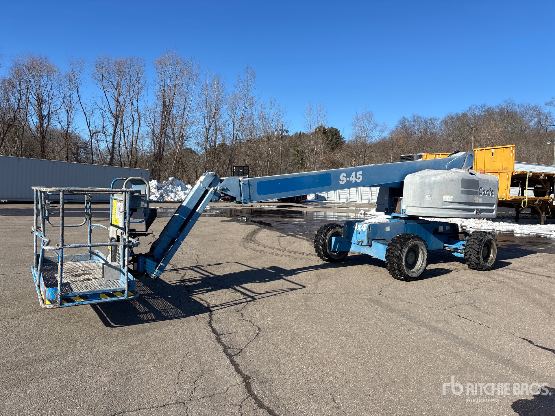 General Appearance with Featured Photo