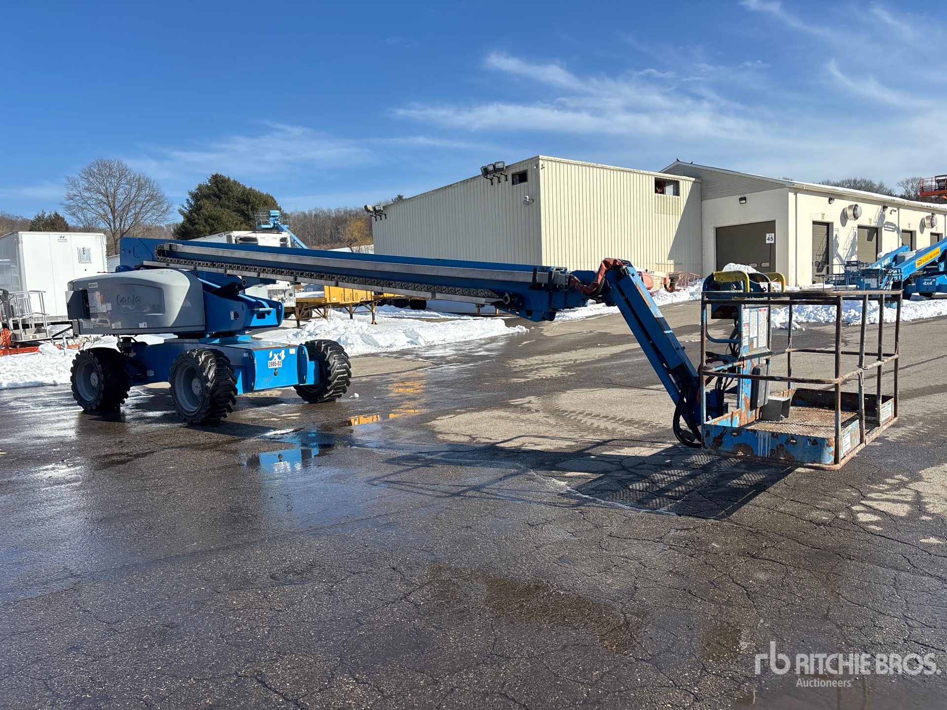 General Appearance with Picture, Right Front Corner