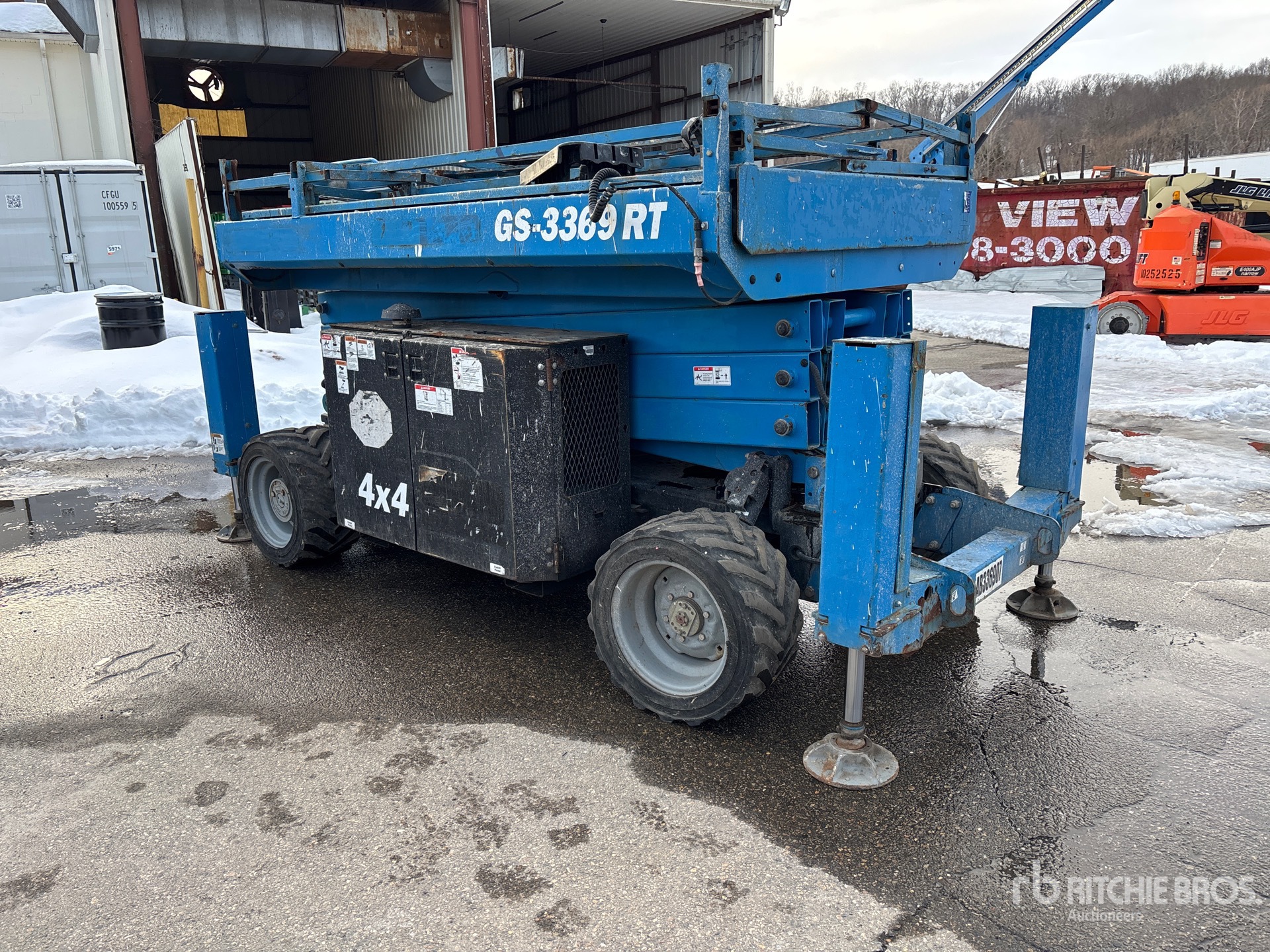 General Appearance with Picture, Right Front Corner