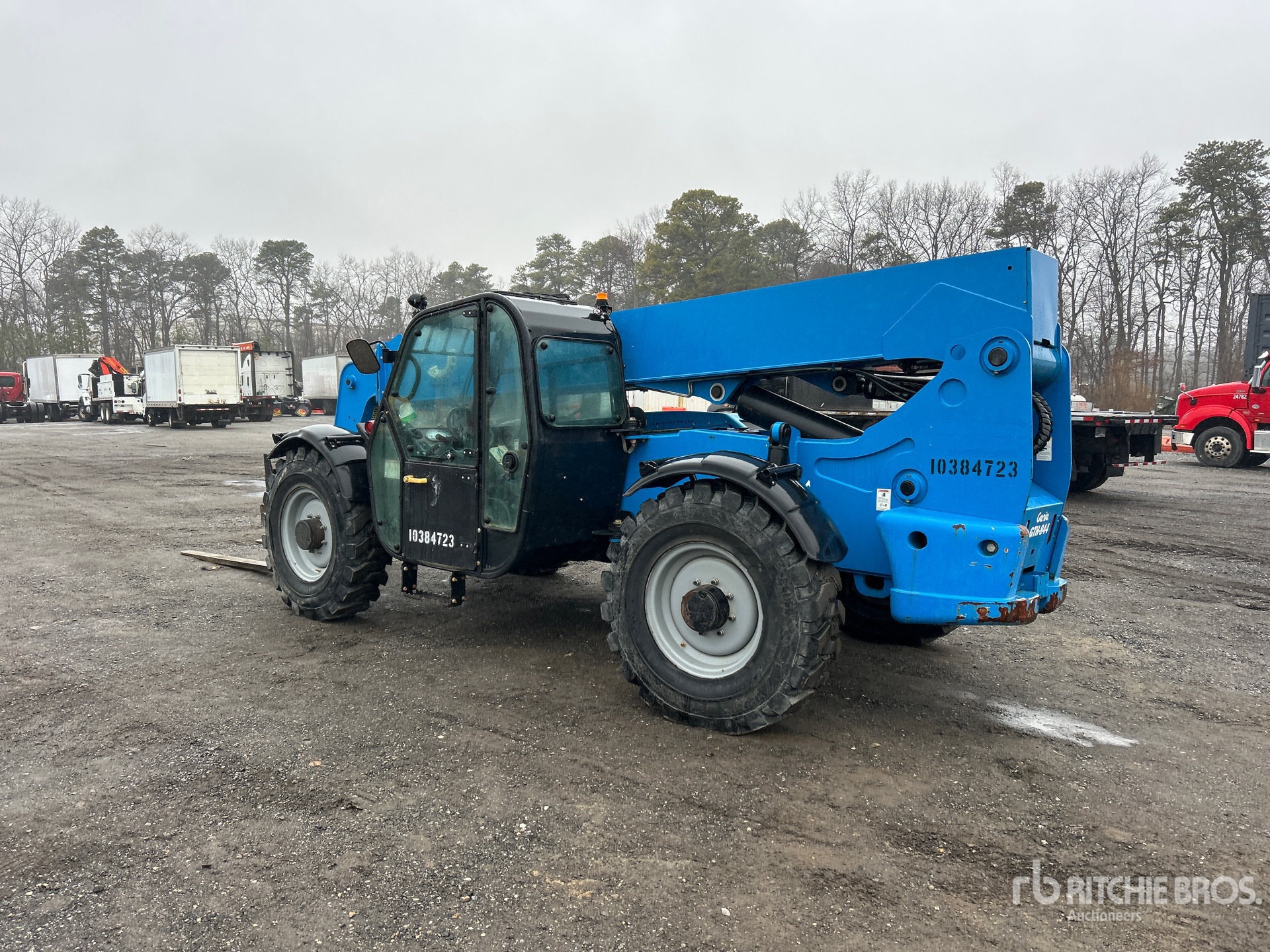 General Appearance with Picture, Left Rear Corner