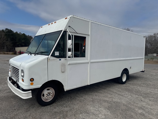 2006 Ford E-350 4x2 Step Van