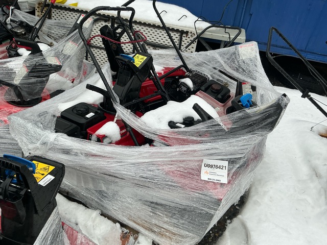 Quantity of (5) Simplicity Pallet of 4 Paddle Blowers 1 ft 6 in Snow Blower