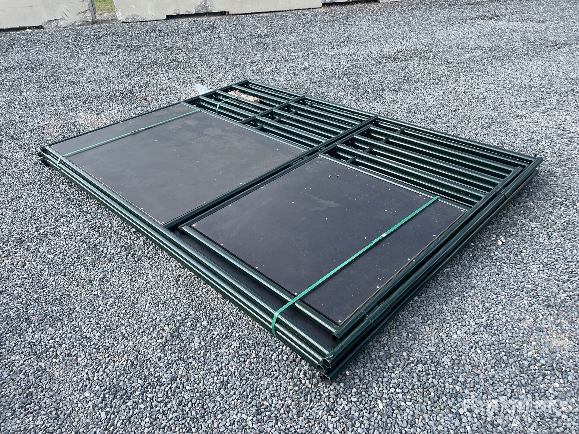 General Appearance with Foto, angolo anteriore destro