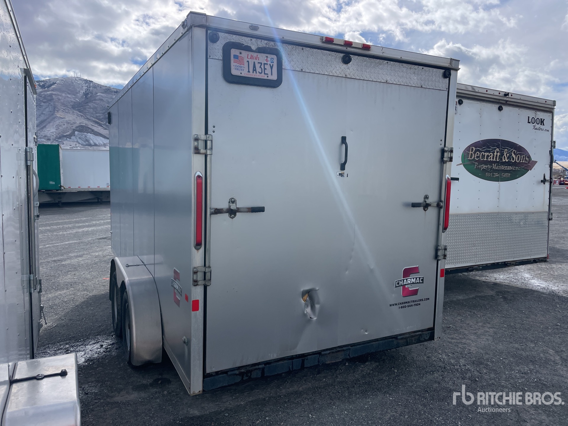 General Appearance with Picture, Left Rear Corner