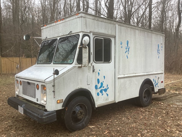 1988 Chevrolet P30 4x2 Step Van