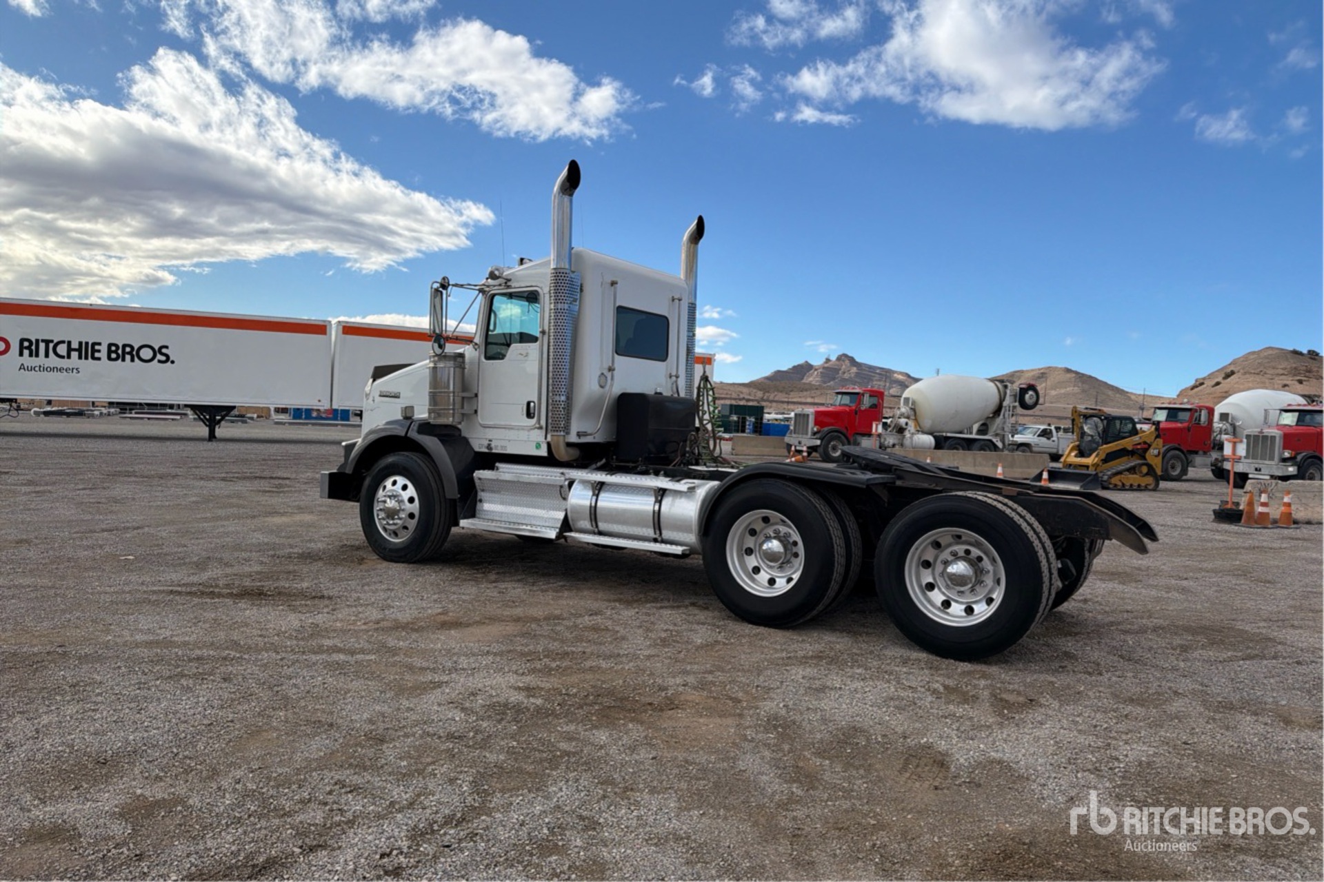 General Appearance with Image, coin arrière gauche