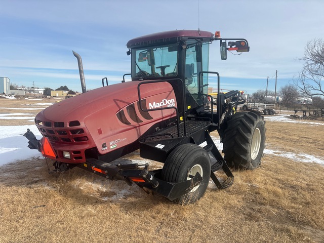2013 MacDon M155 Windrower (Inoperable)