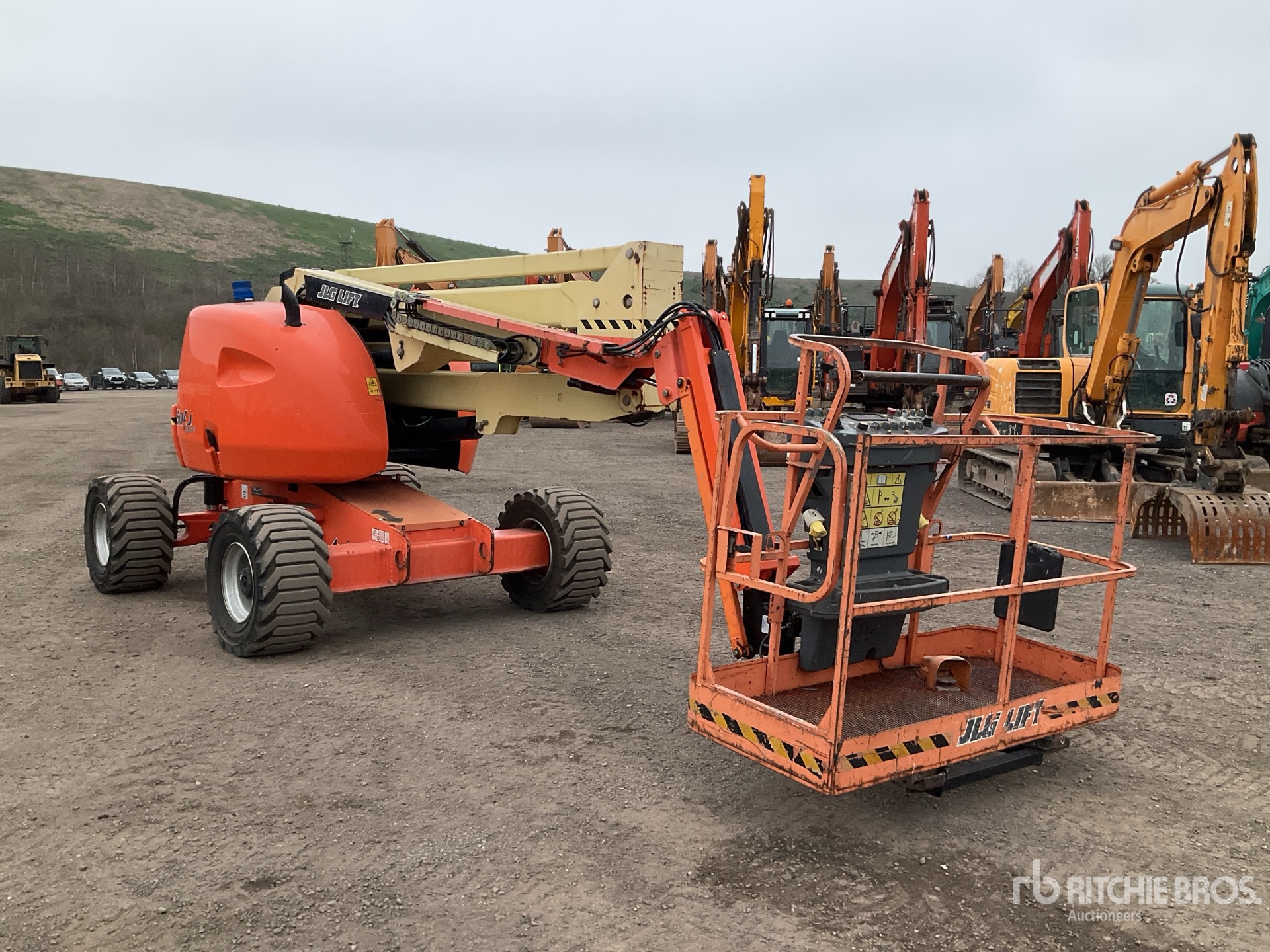 General Appearance with Bild, Ecke vorne rechts