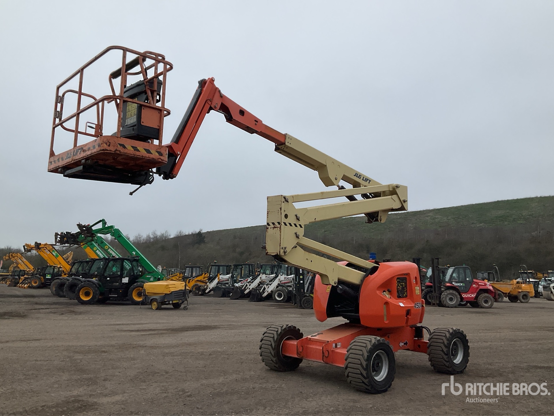 General Appearance with Featured Photo