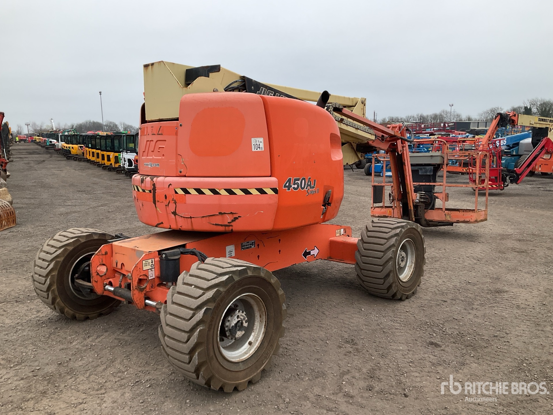 General Appearance with Bild, Ecke hinten rechts