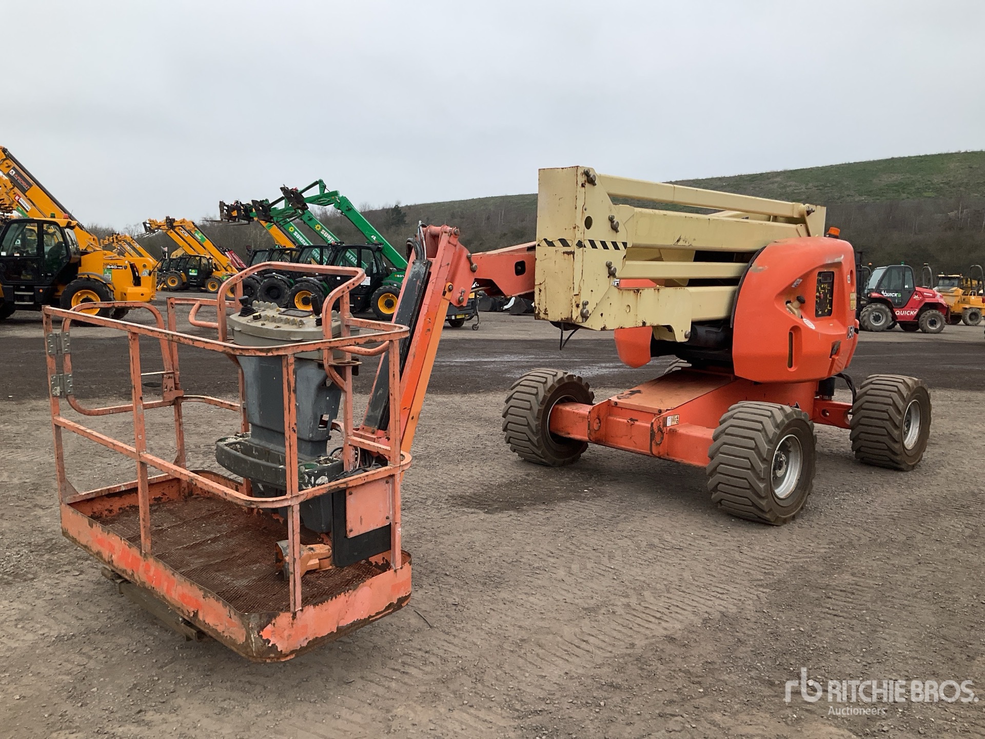 General Appearance with Bild, Ecke vorne links