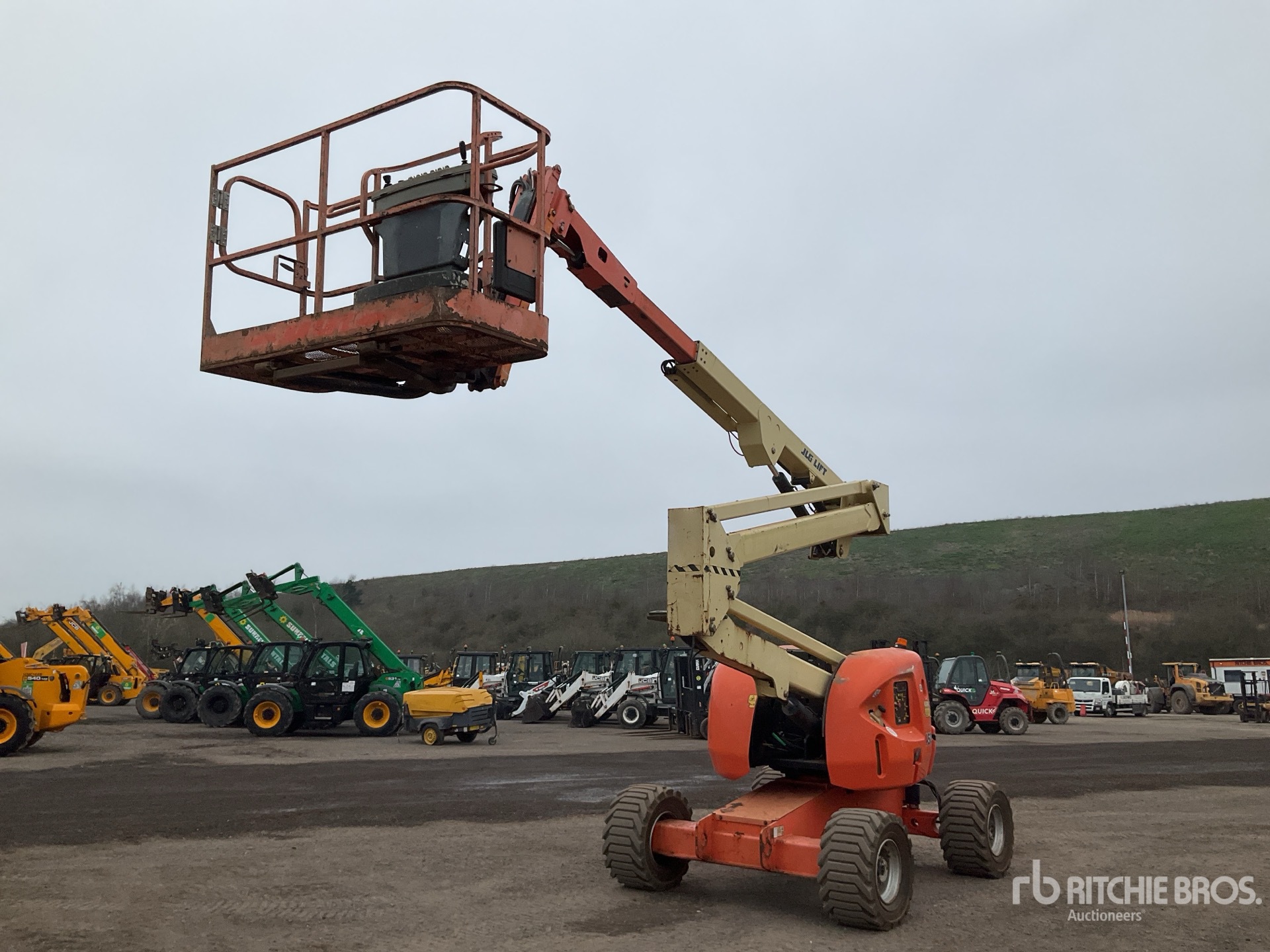 General Appearance with Featured Photo