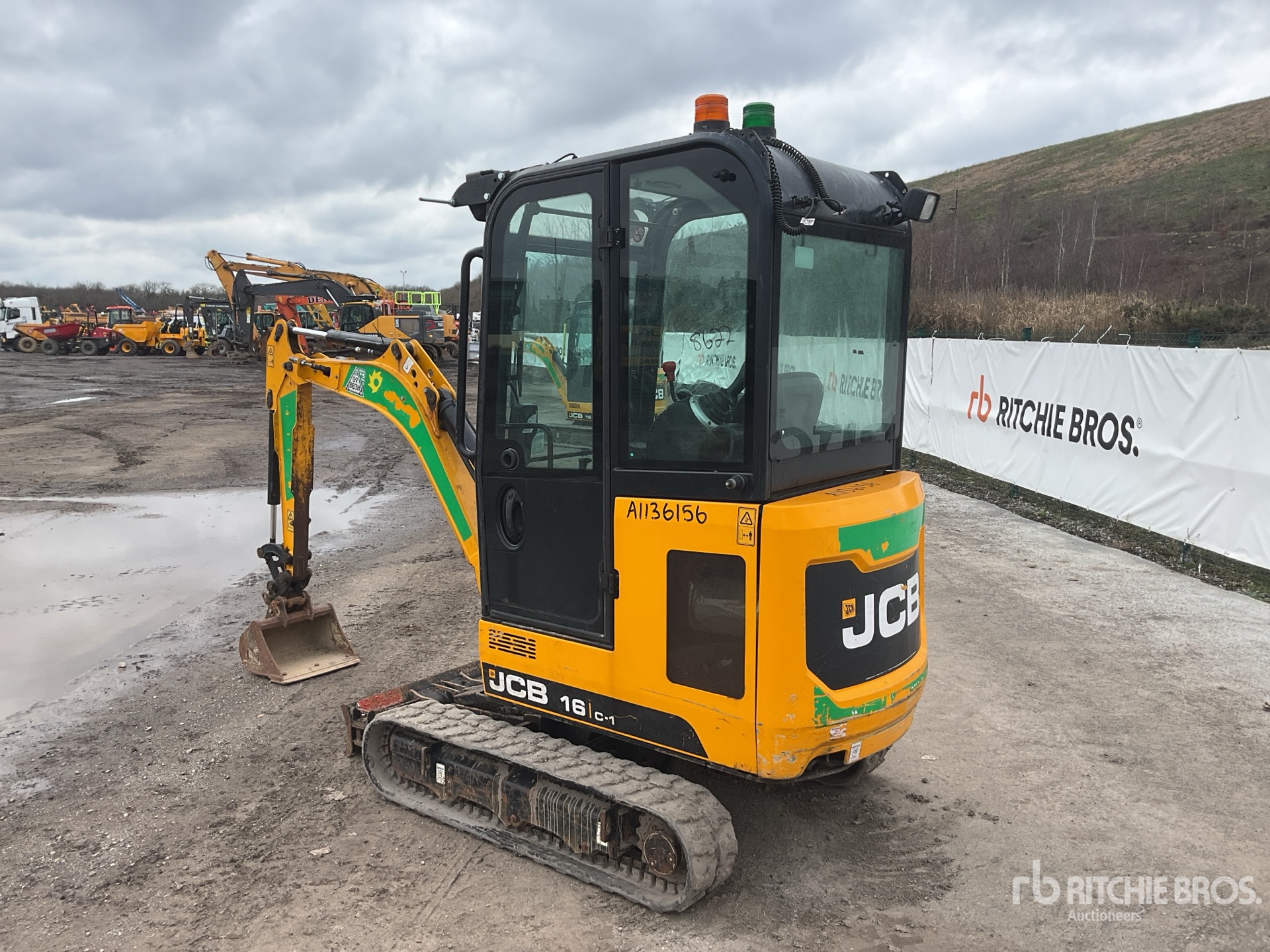 General Appearance with Picture, Left Rear Corner