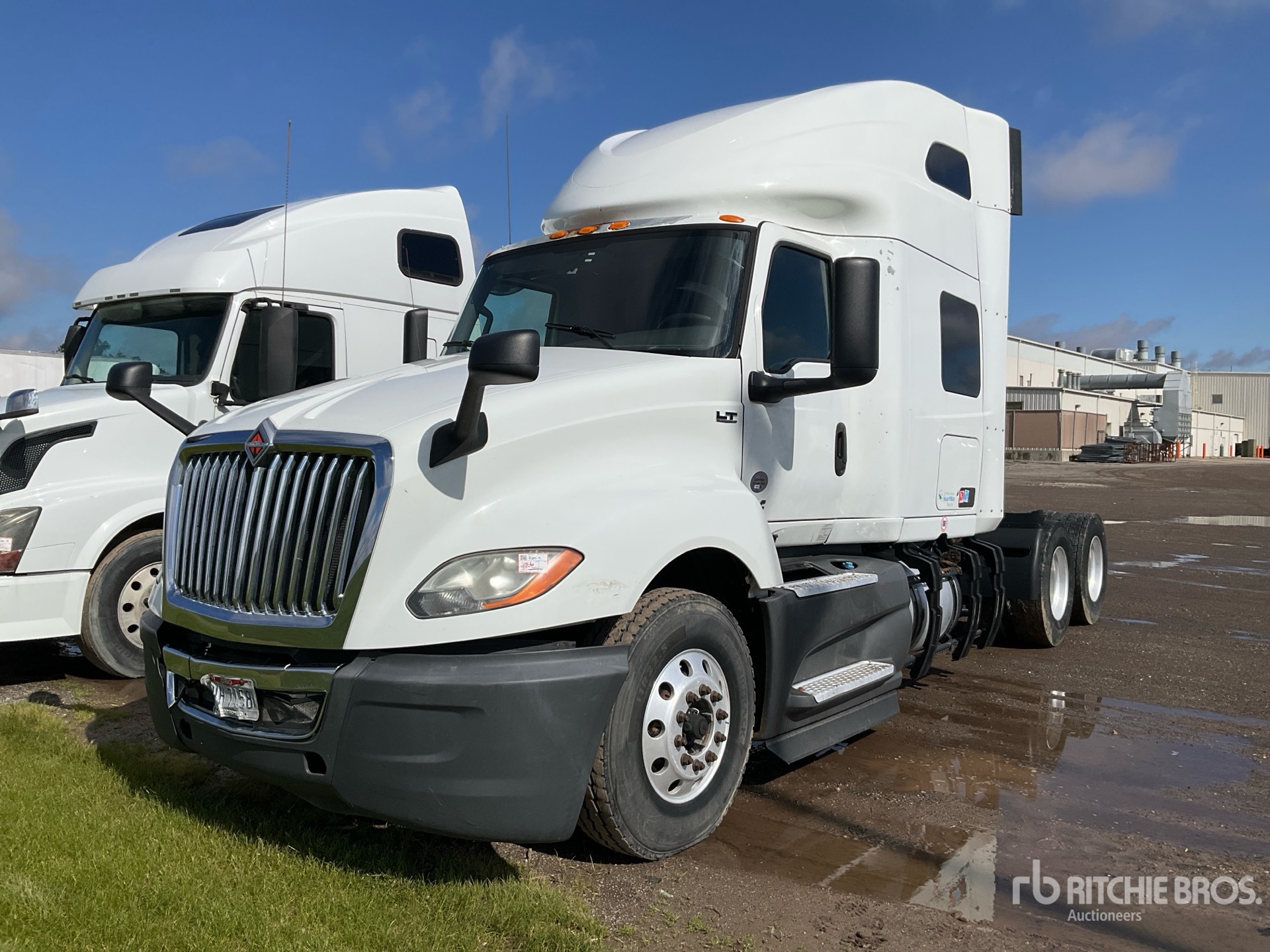 Photo of a 2019 International LT625