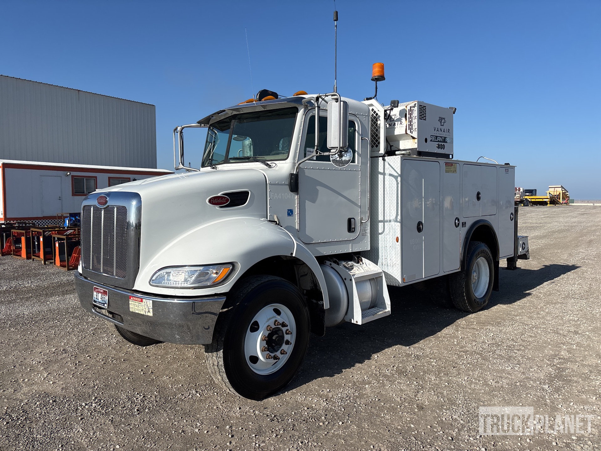 General Appearance with Zdjęcie, lewy górny róg