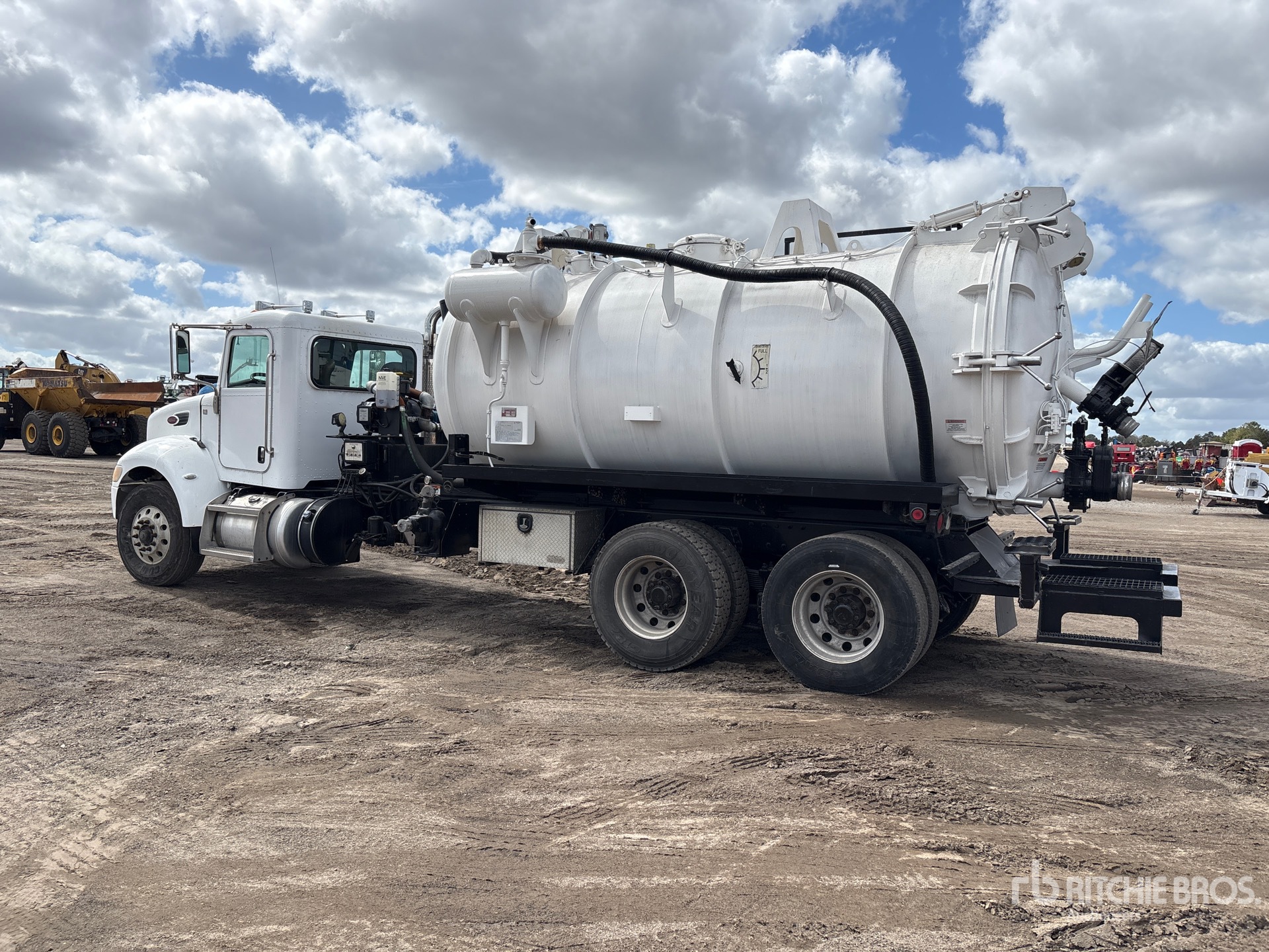 General Appearance with Zdjęcie, lewy dolny róg