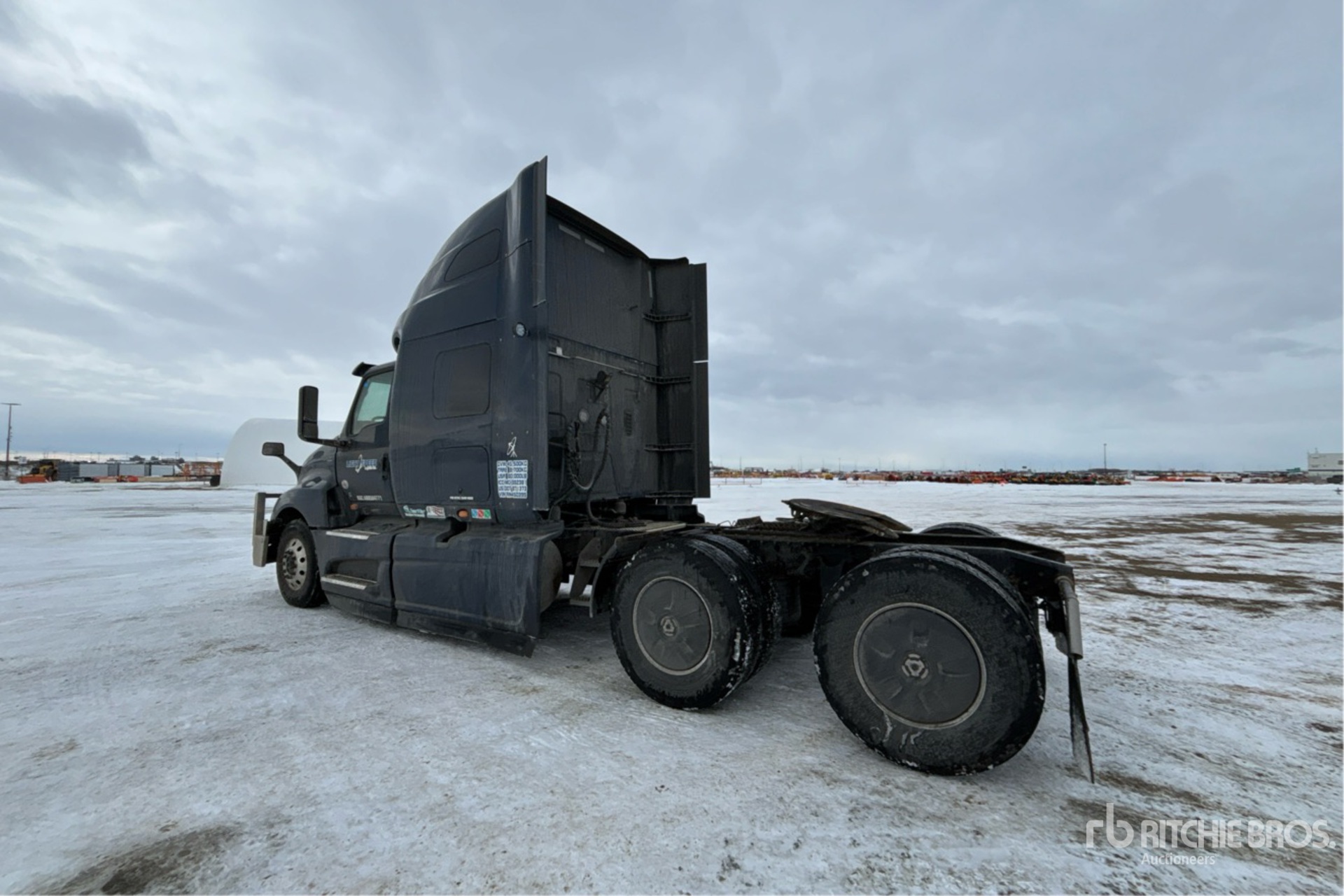 General Appearance with Picture, Left Rear Corner