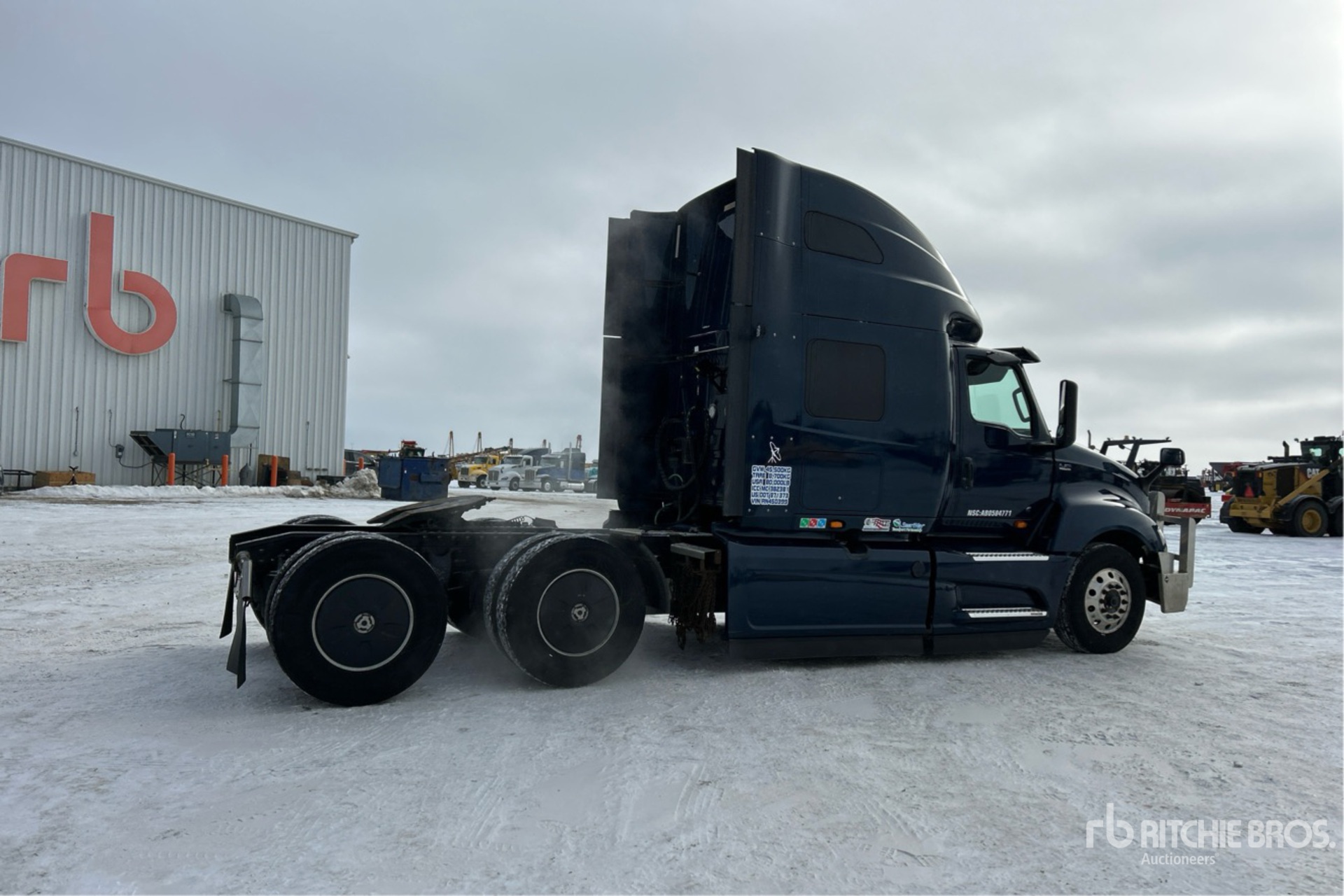 General Appearance with Imagen: esquina trasera derecha