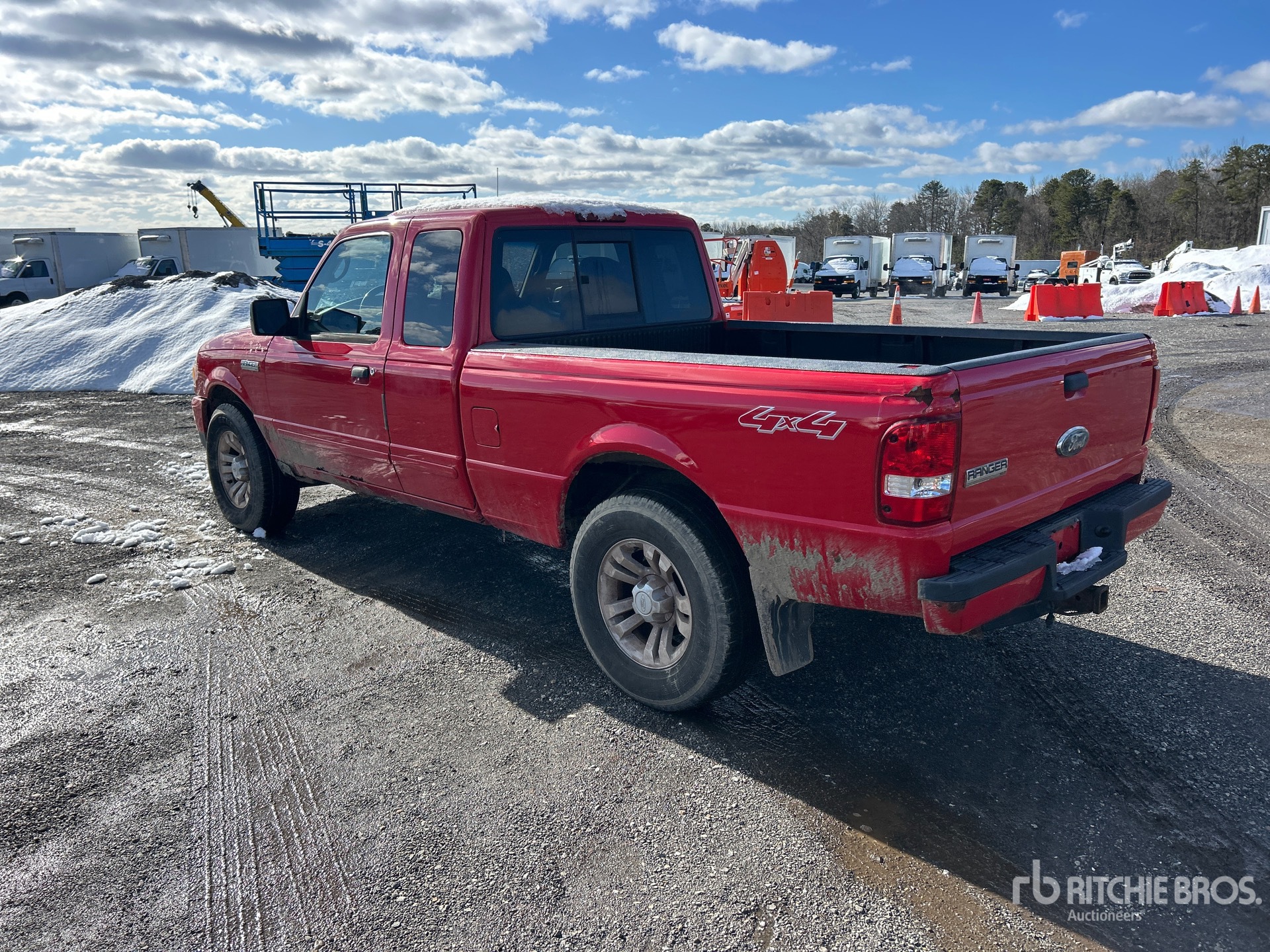 General Appearance with Picture, Left Rear Corner