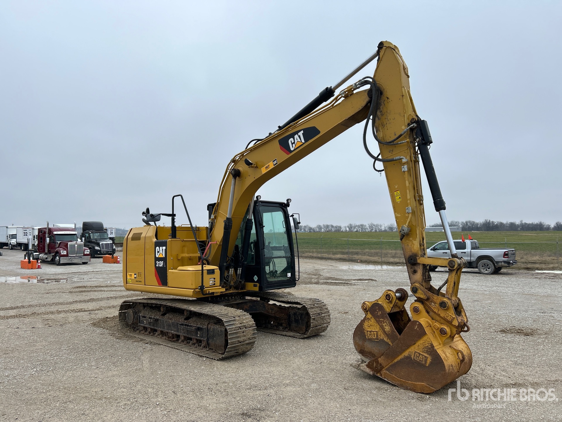 General Appearance with Picture, Right Front Corner