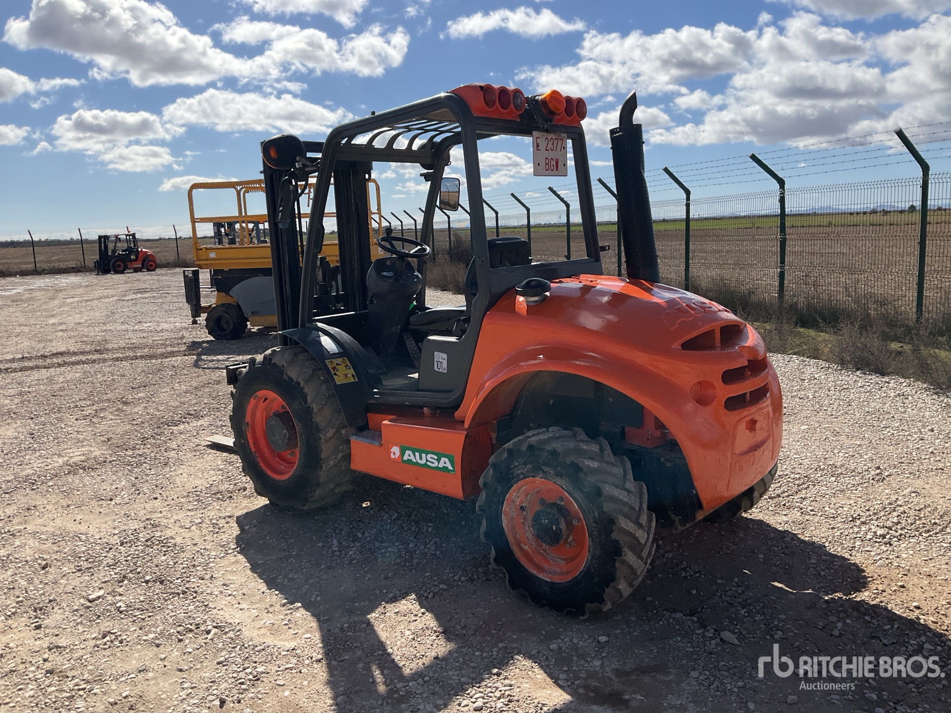 General Appearance with Imagen: esquina trasera izquierda