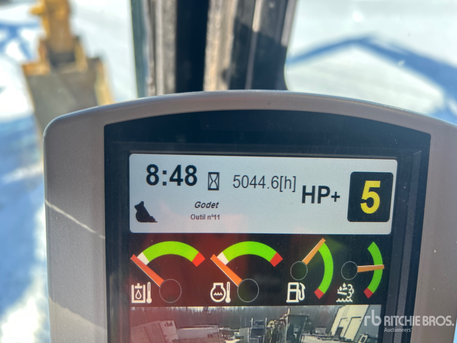 General Appearance with Hour Meter / Odometer