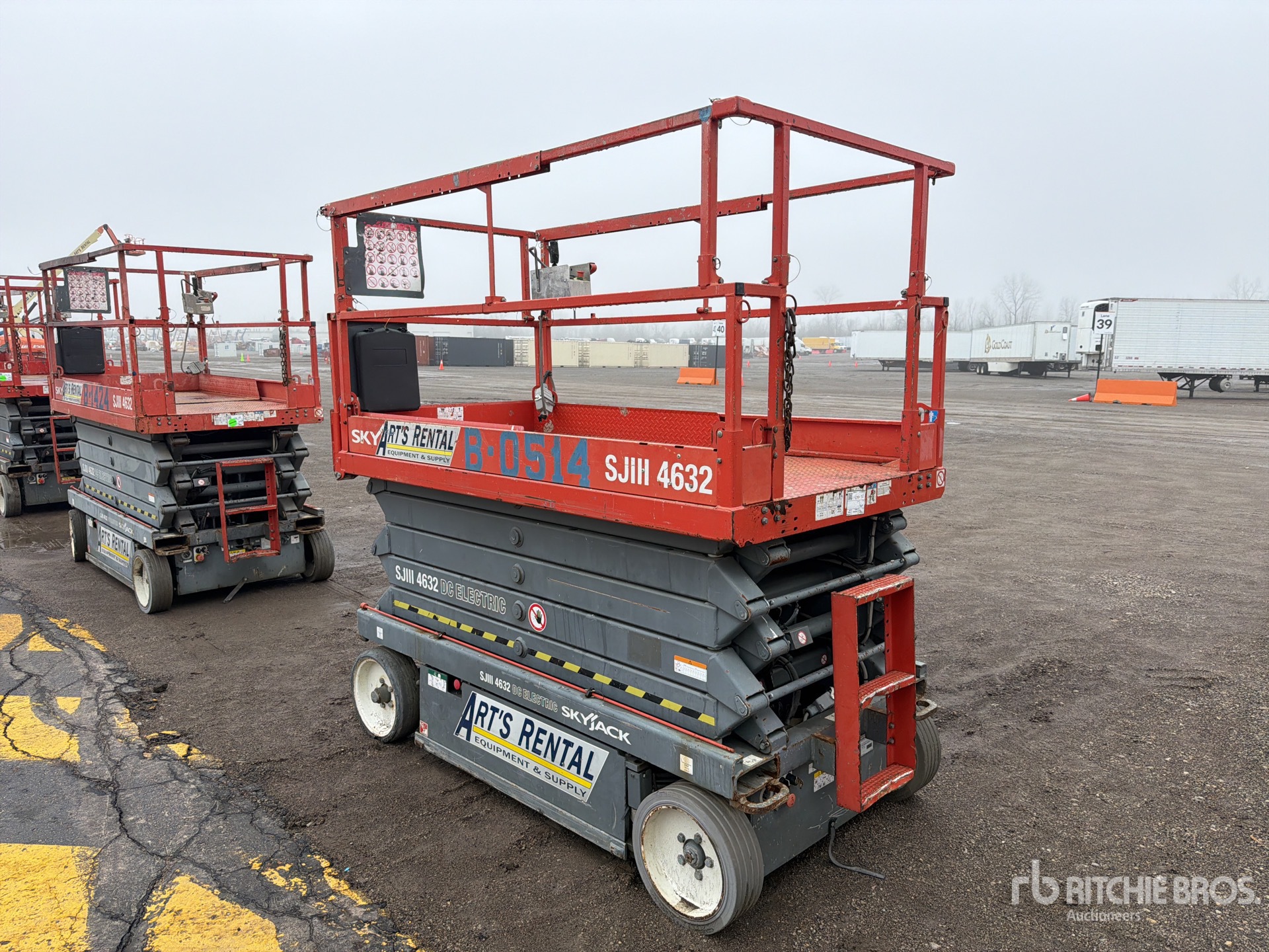 General Appearance with Bild, Ecke hinten links