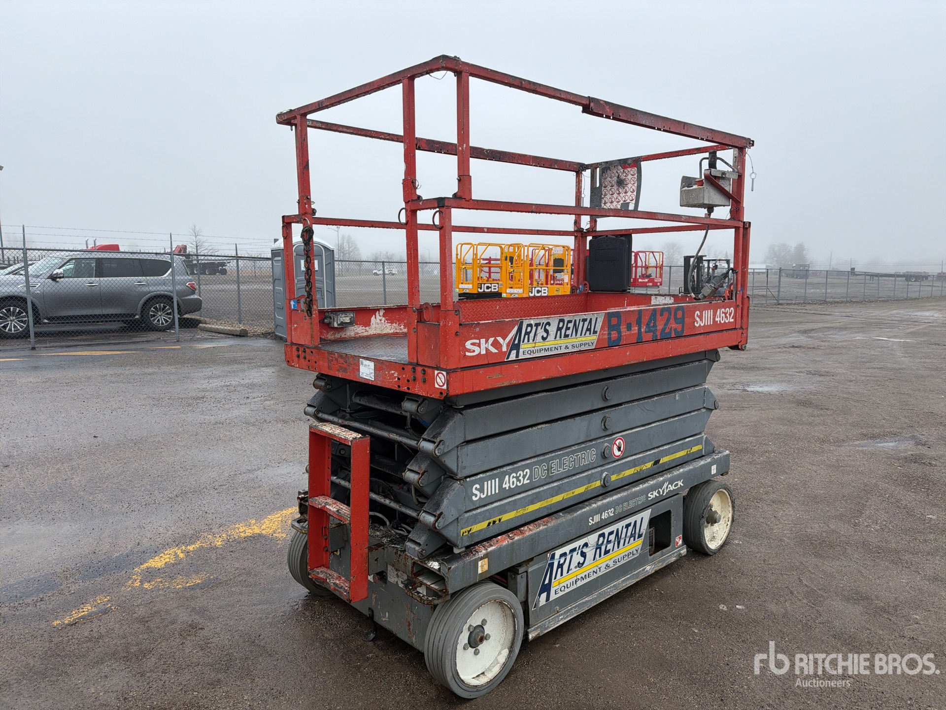 General Appearance with Bild, Ecke hinten rechts