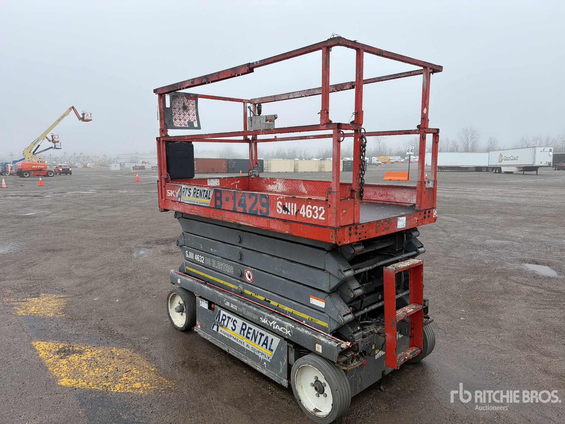 General Appearance with Bild, Ecke hinten links