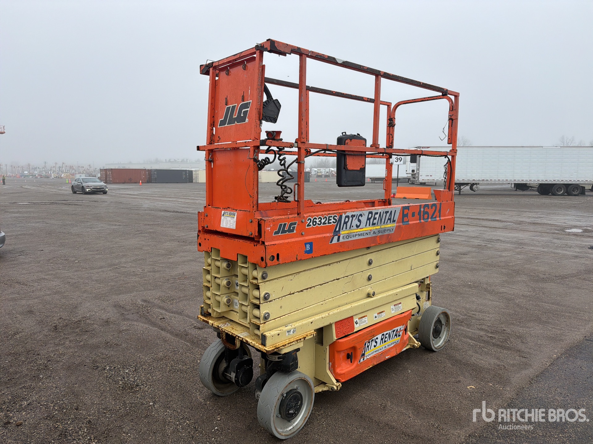 General Appearance with Bild, Ecke vorne links