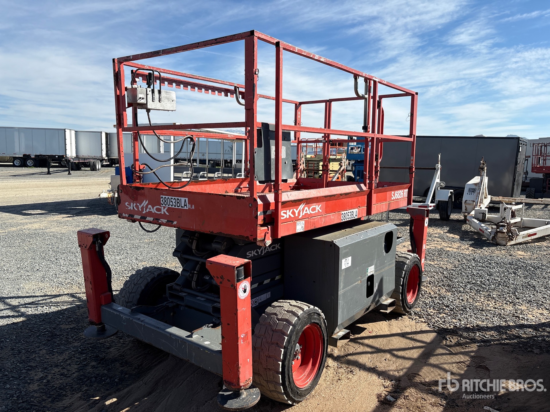 General Appearance with Picture, Left Front Corner