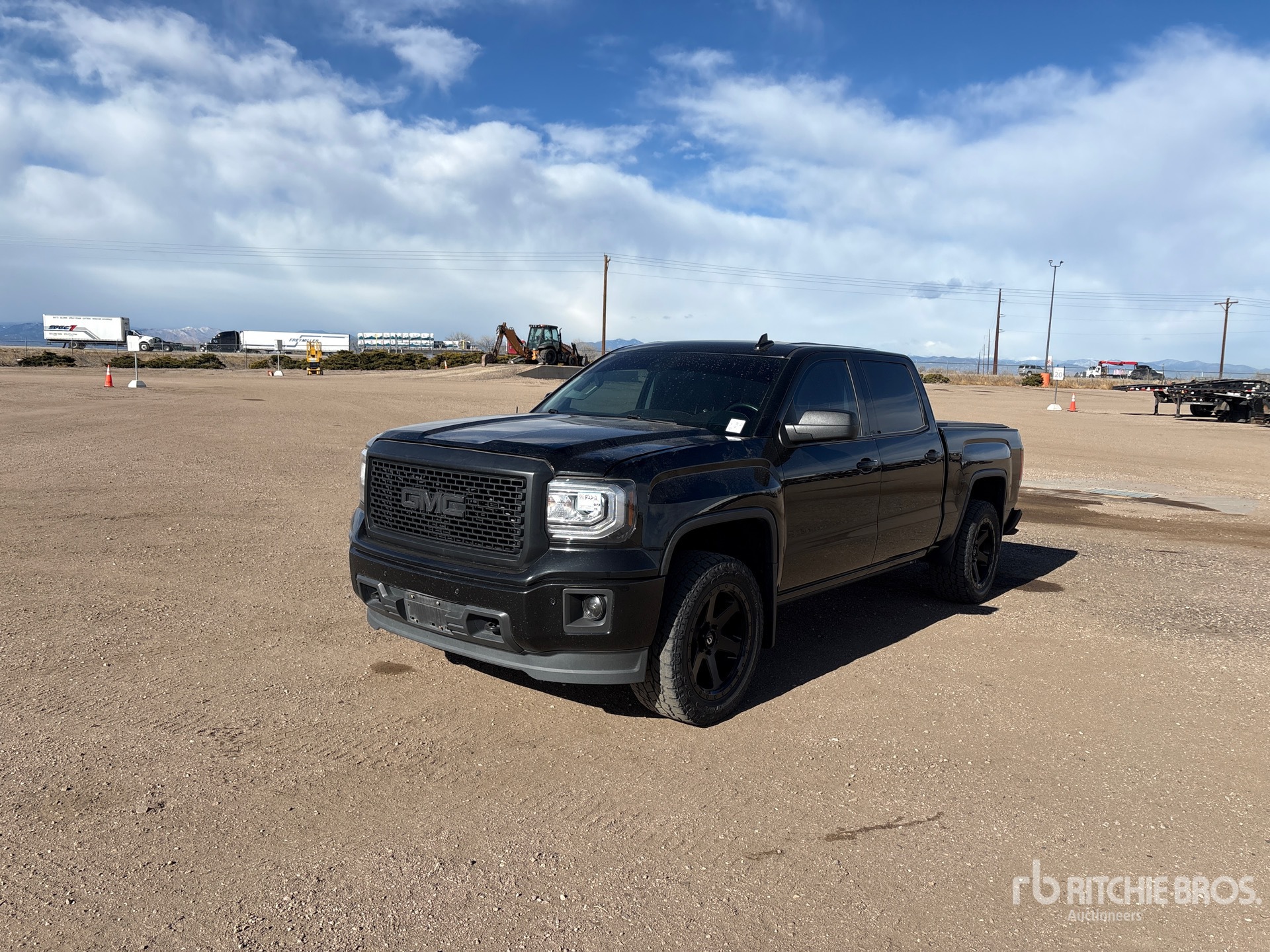 General Appearance with Bild, Ecke vorne links