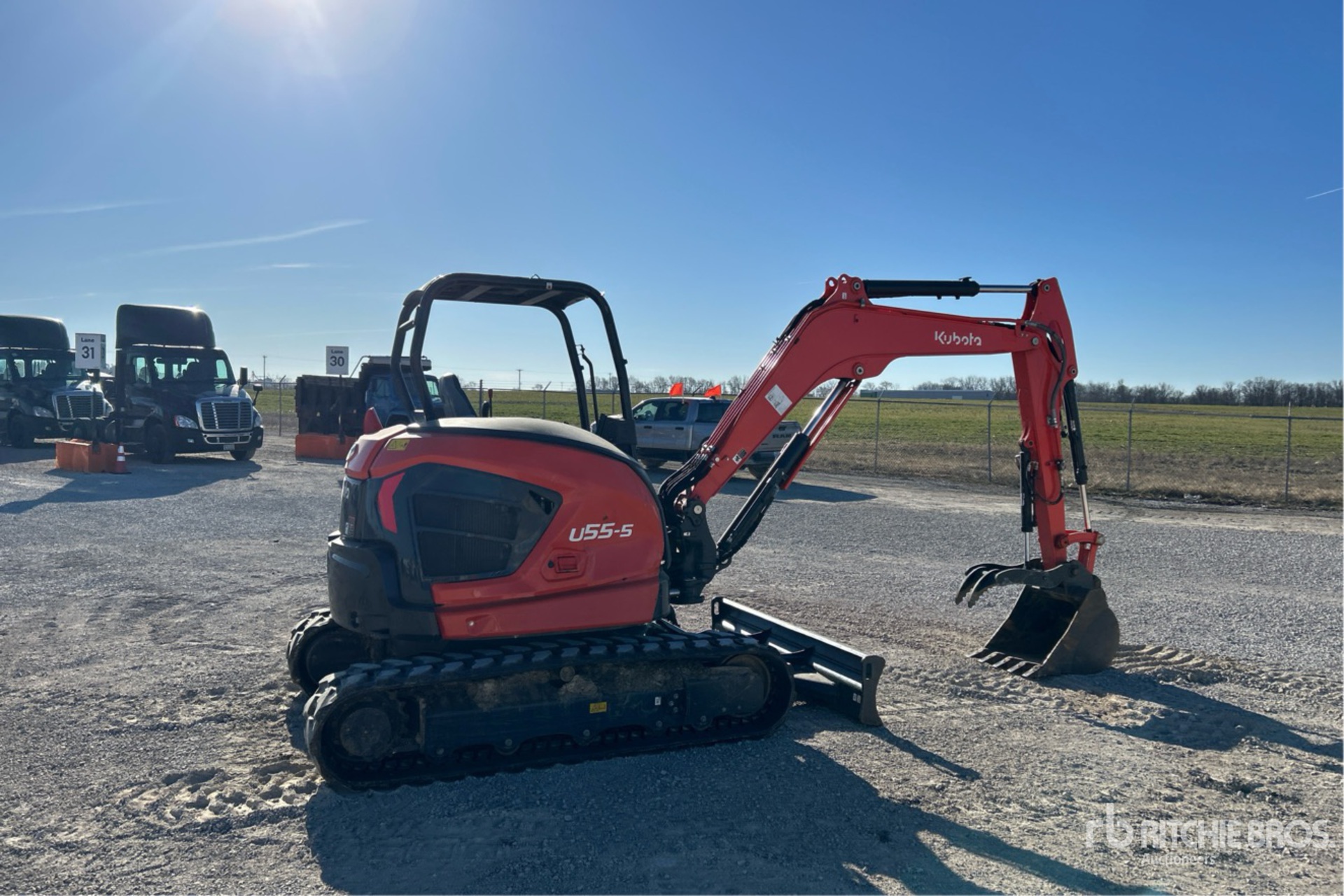 General Appearance with Bild, Ecke hinten rechts