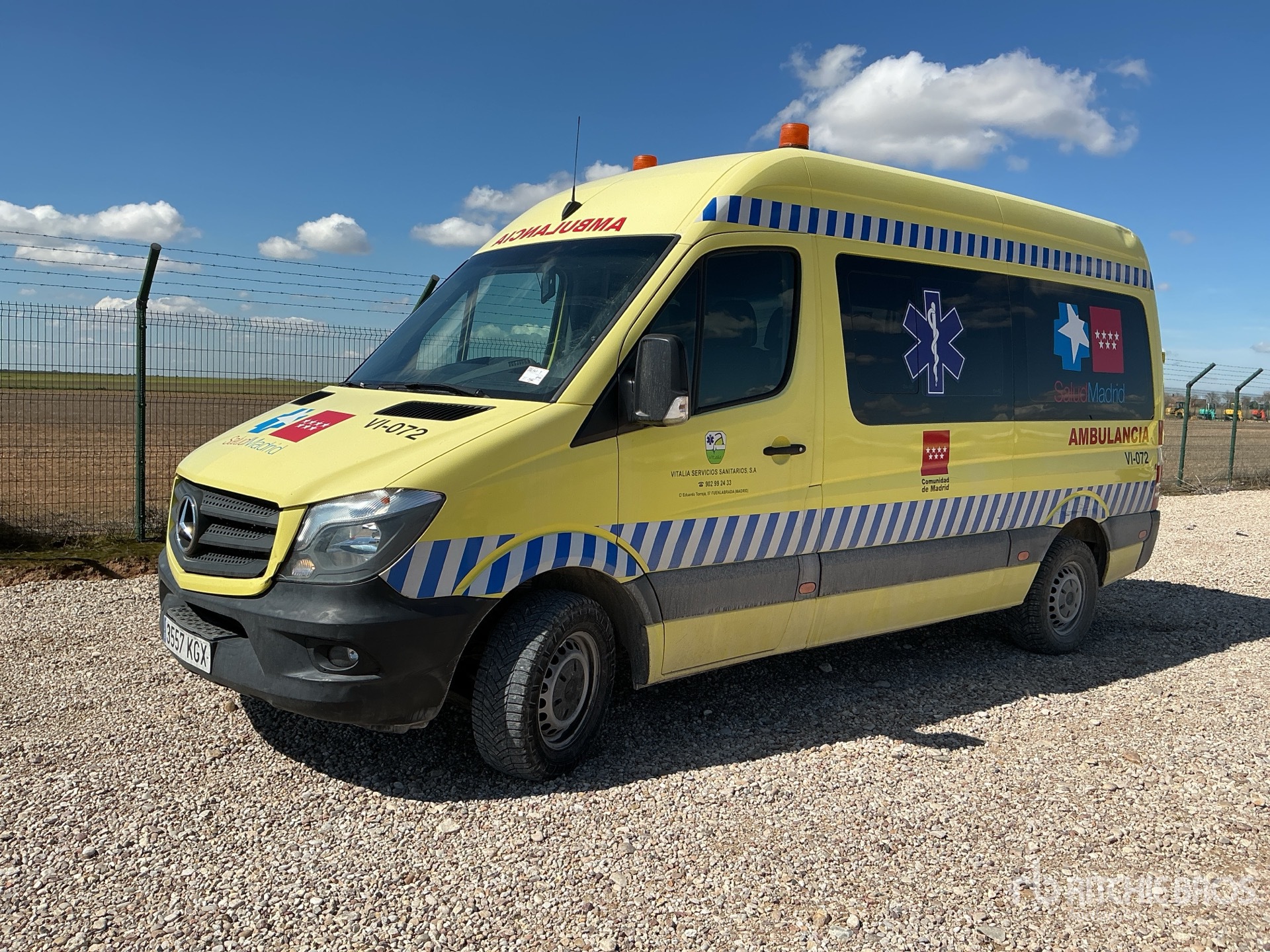 General Appearance with Operation Video