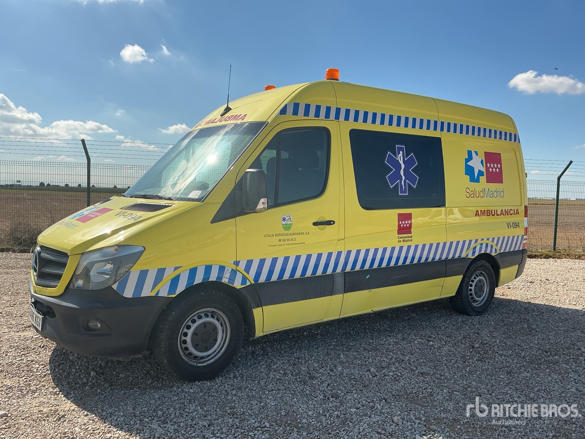 General Appearance with Operation Video