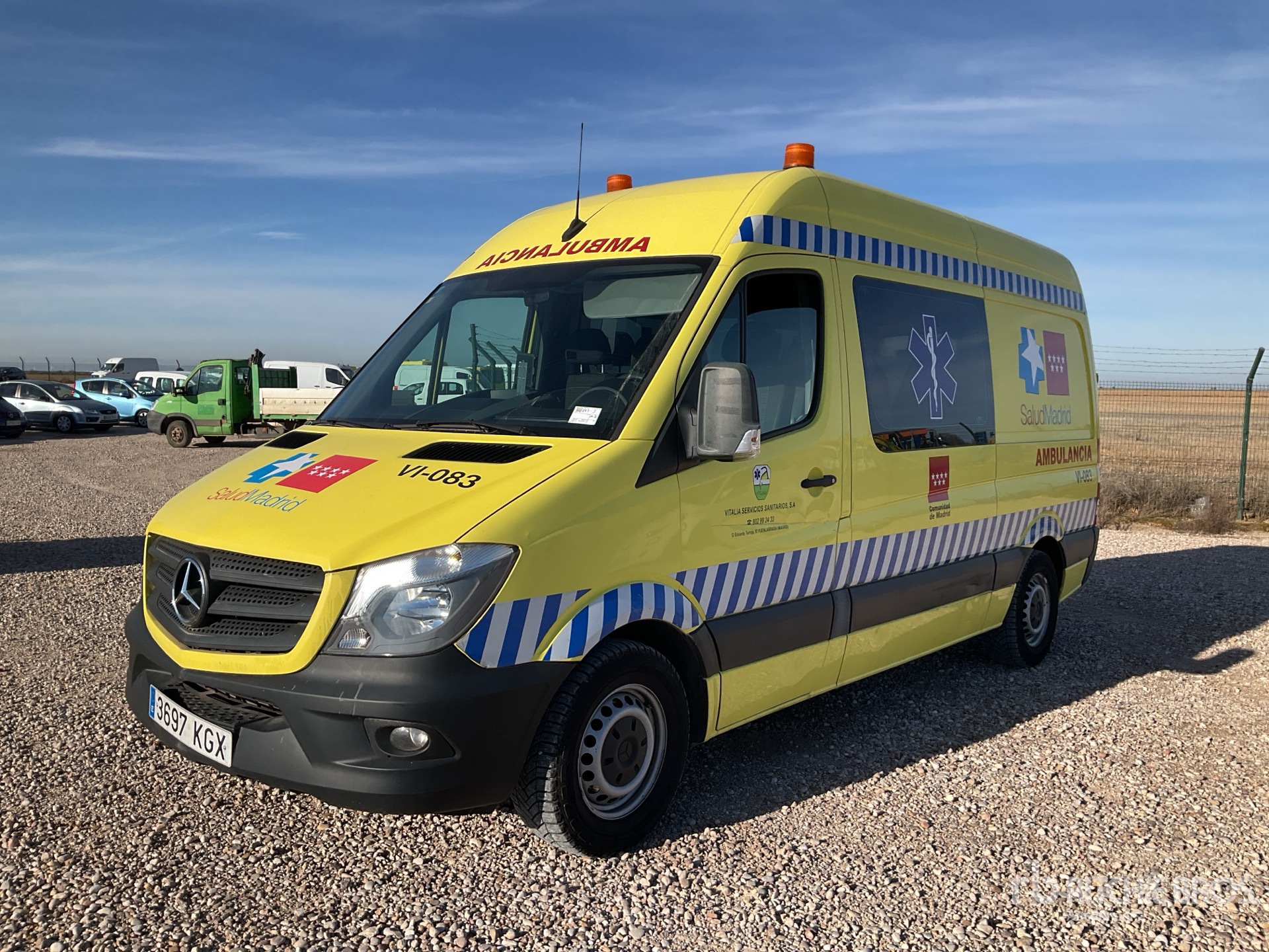 General Appearance with Picture, Left Front Corner