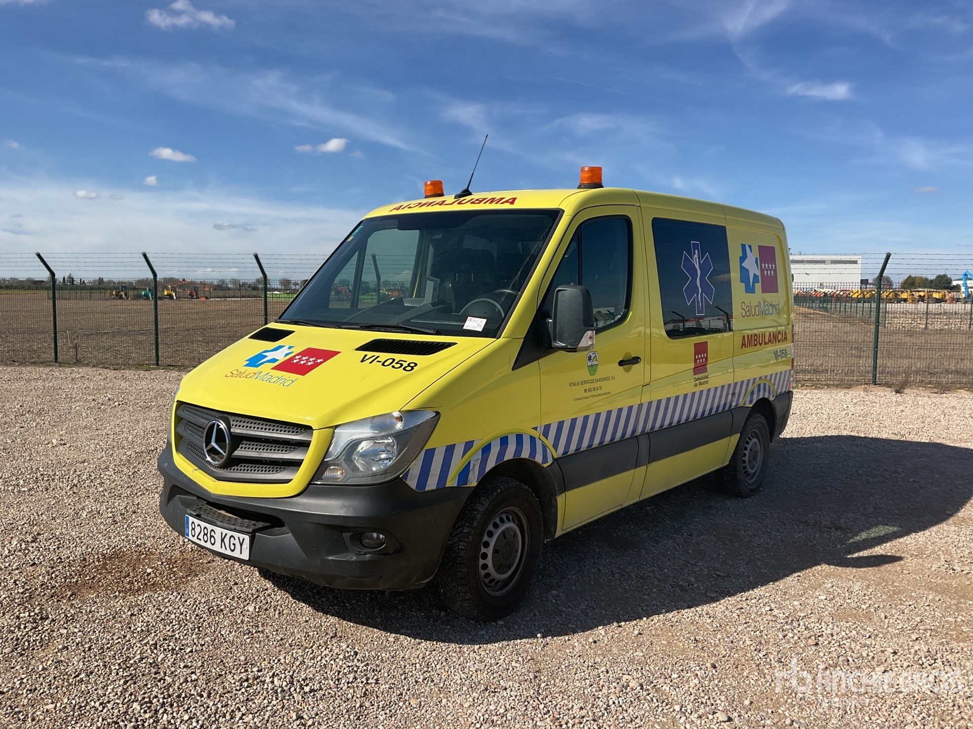 General Appearance with Operation Video