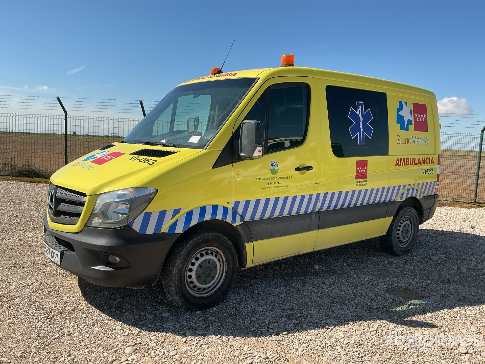 General Appearance with Operation Video