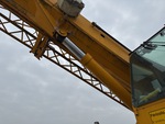 Crane Superstructure Hydraulics with Lift Cylinders