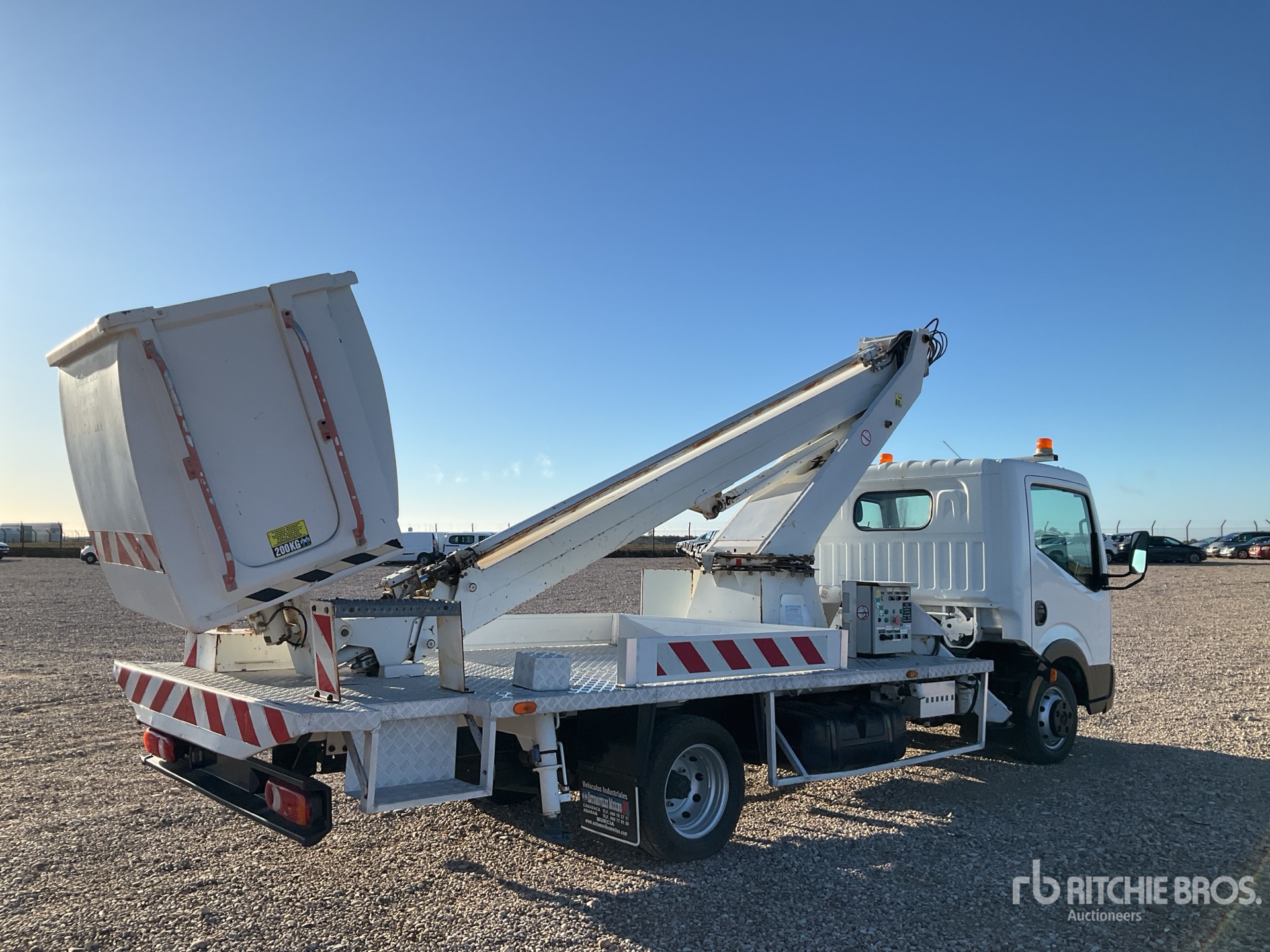 General Appearance with Imagen: esquina trasera derecha