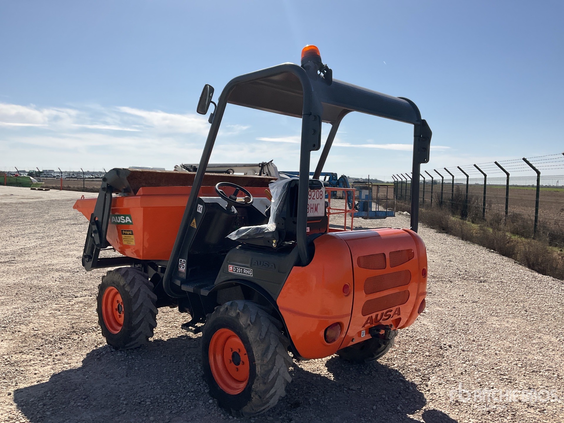 General Appearance with Imagen: esquina trasera izquierda