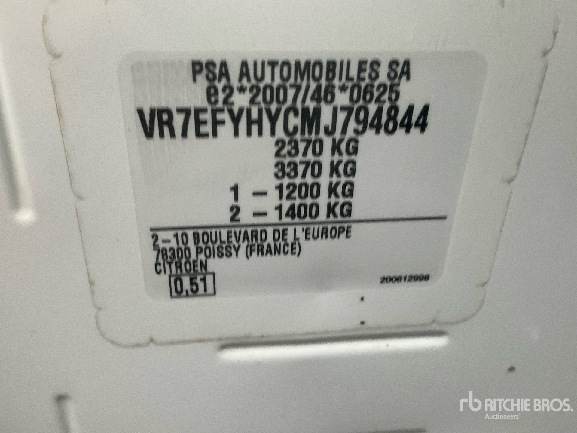 General Appearance with Numéro de série/Numéro d'identification du véhicule automobile