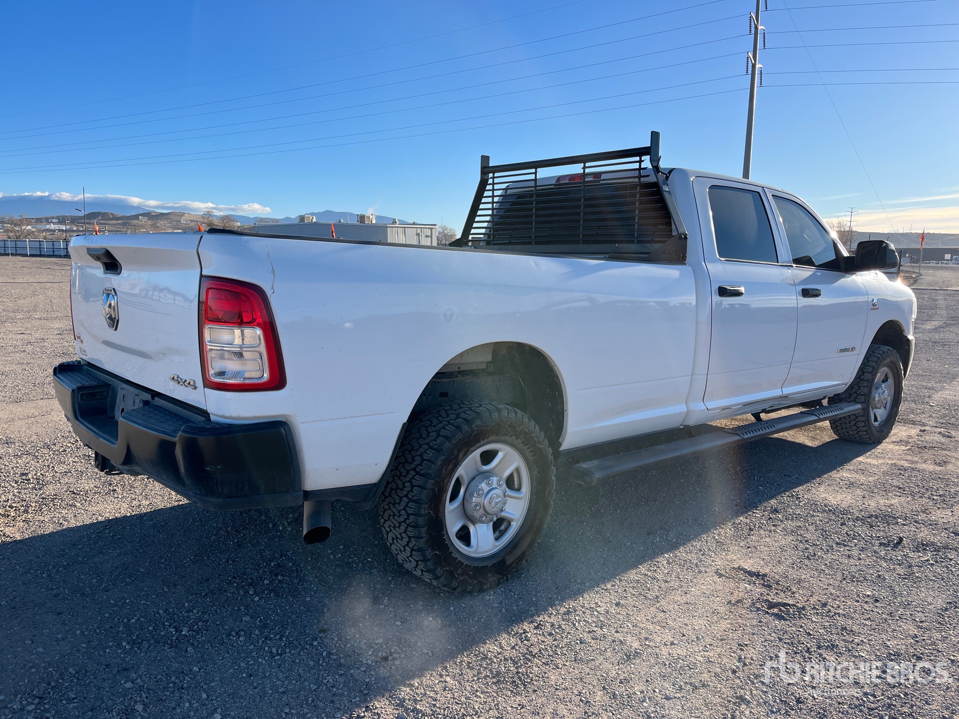 General Appearance with Picture, Right Rear Corner