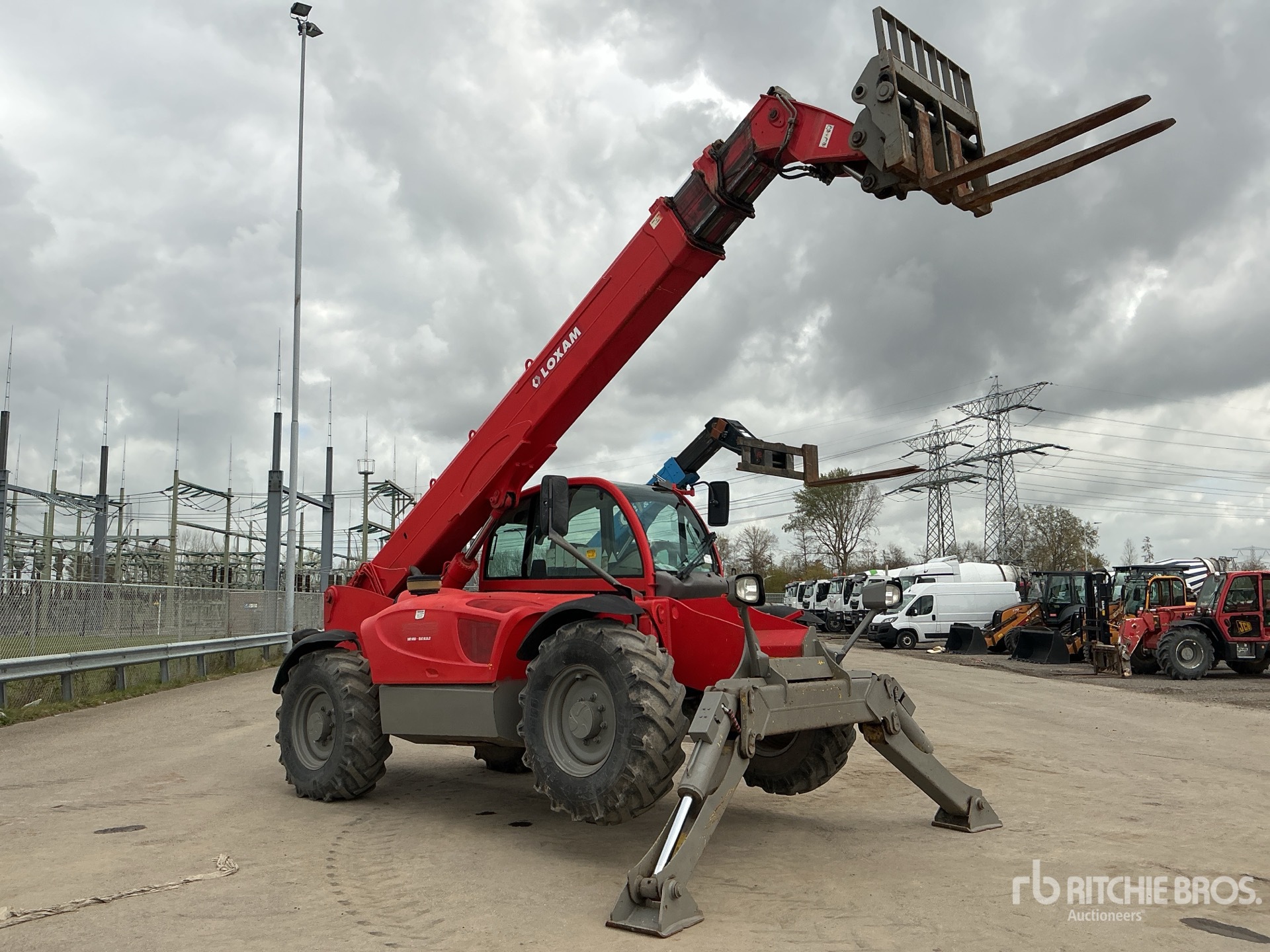 General Appearance with Picture, Right Front Corner