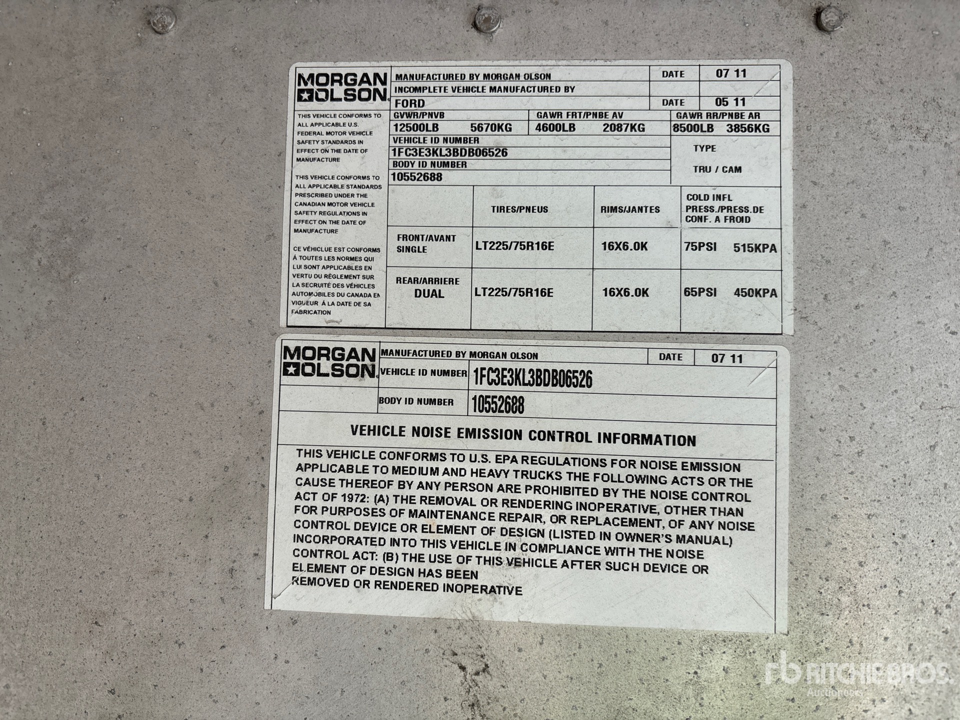 General Appearance with Serial Number / VIN