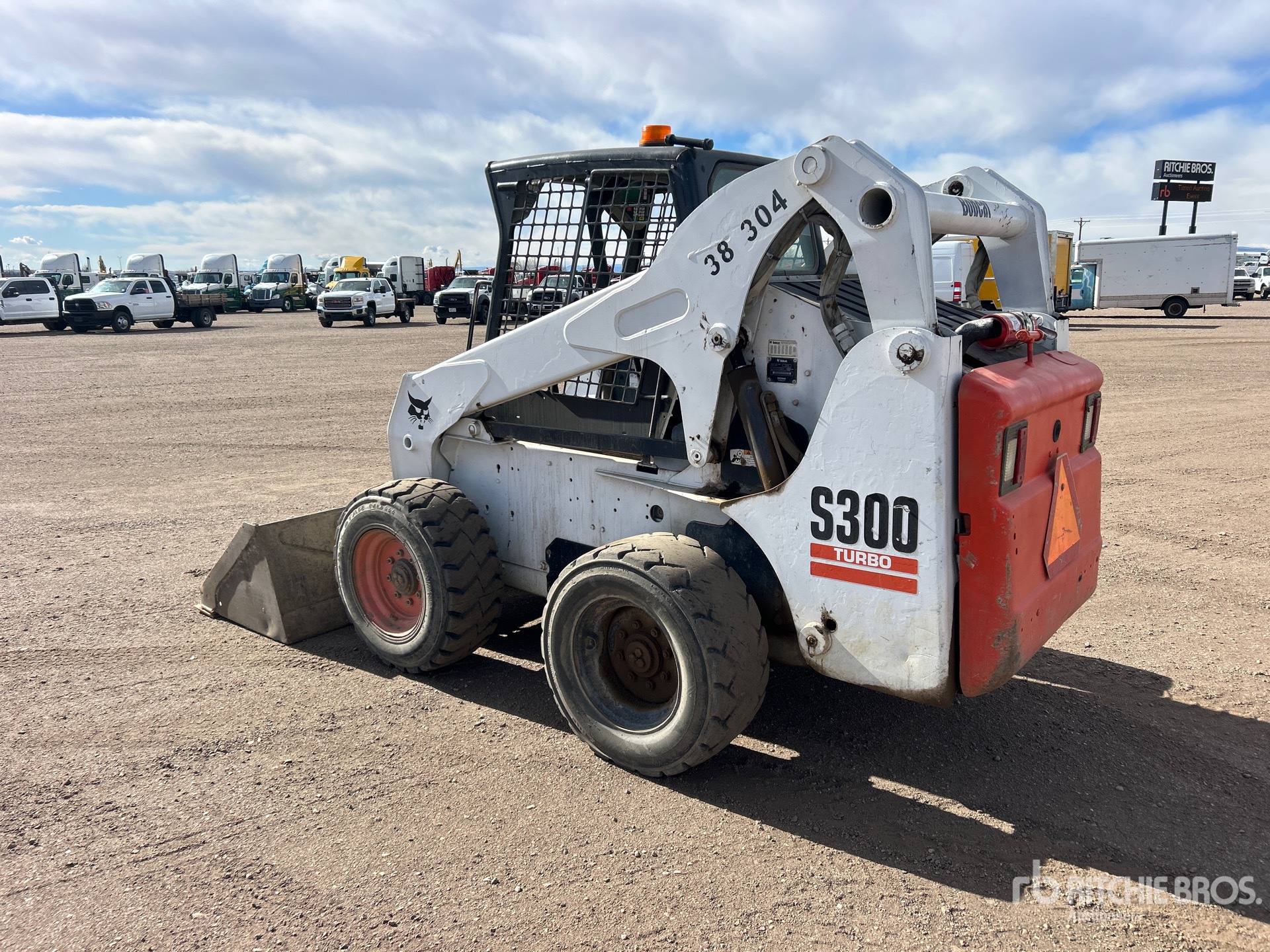 General Appearance with Imagen: esquina trasera izquierda