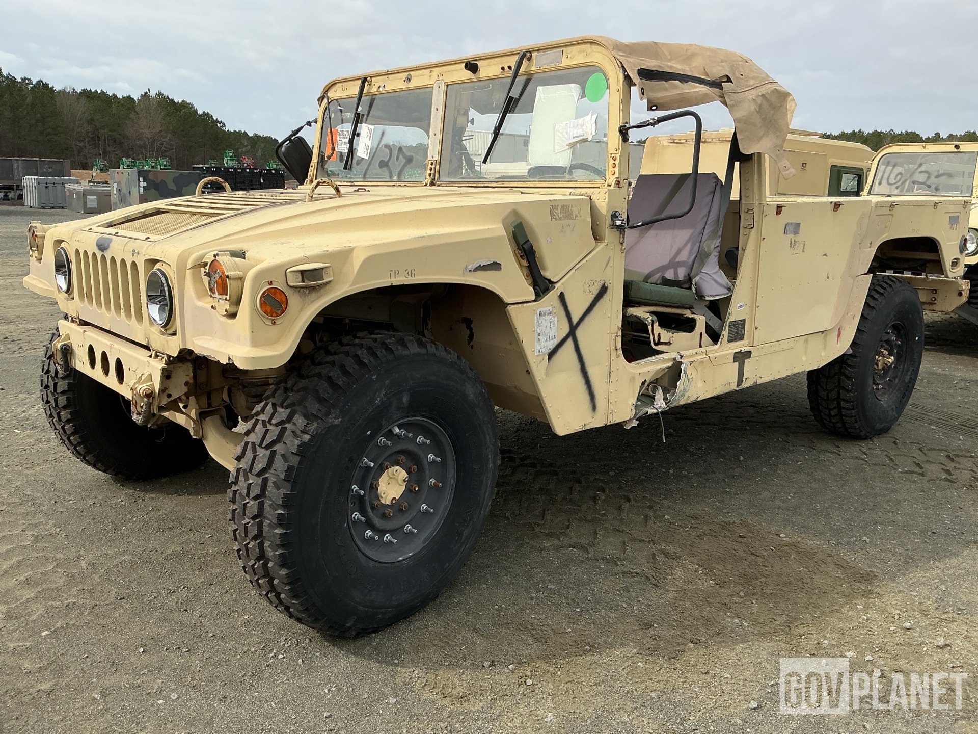 General Appearance with Picture, Left Front Corner