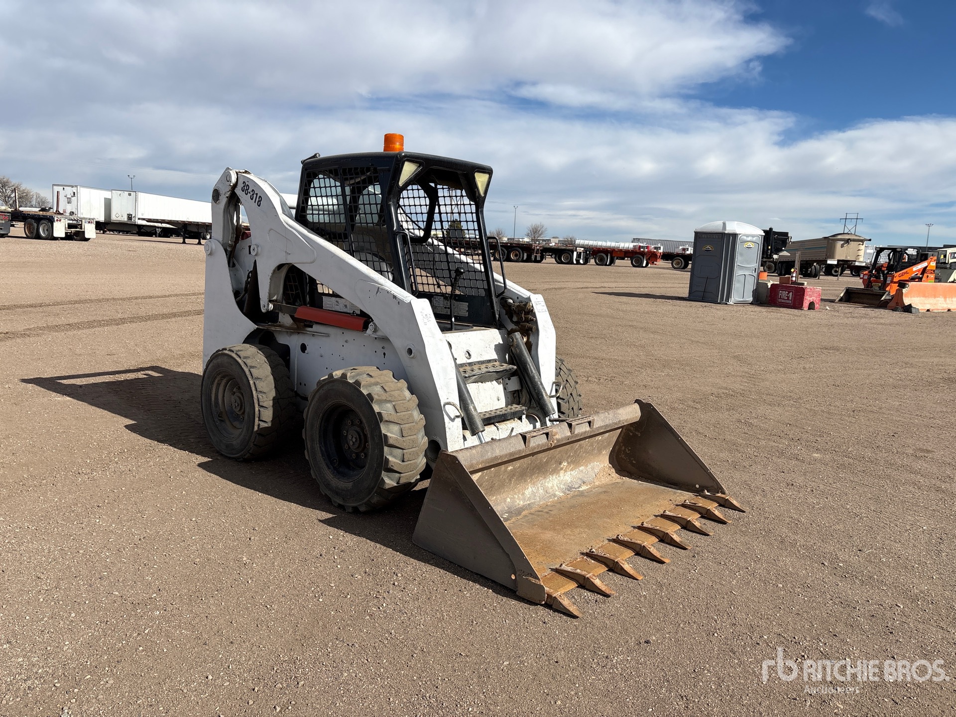 General Appearance with Imagen: esquina delantera derecha