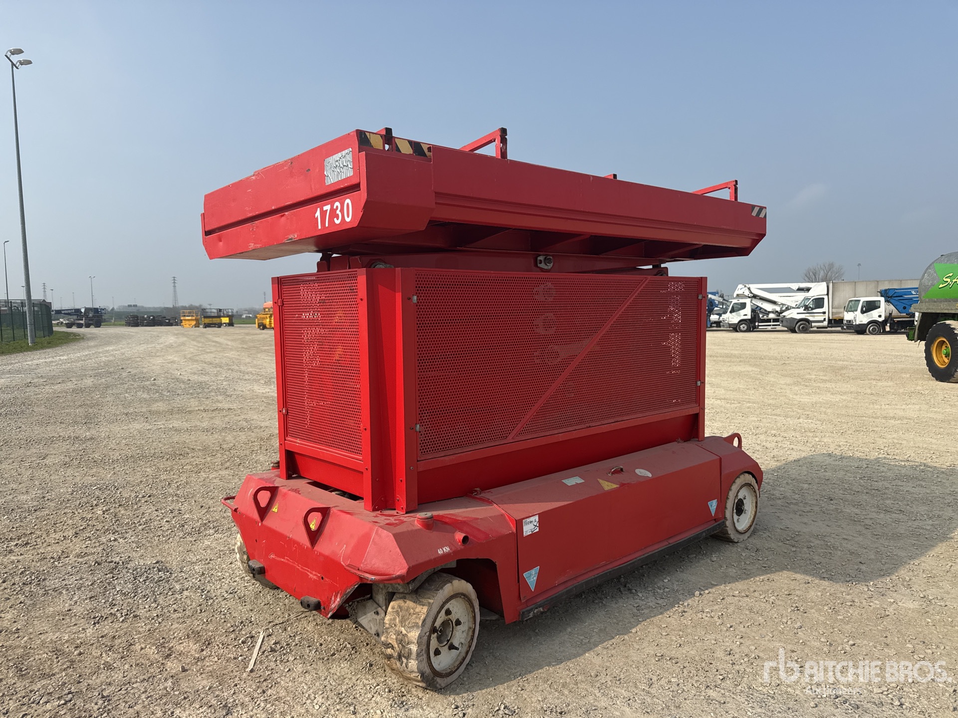 General Appearance with Bild, Ecke vorne rechts