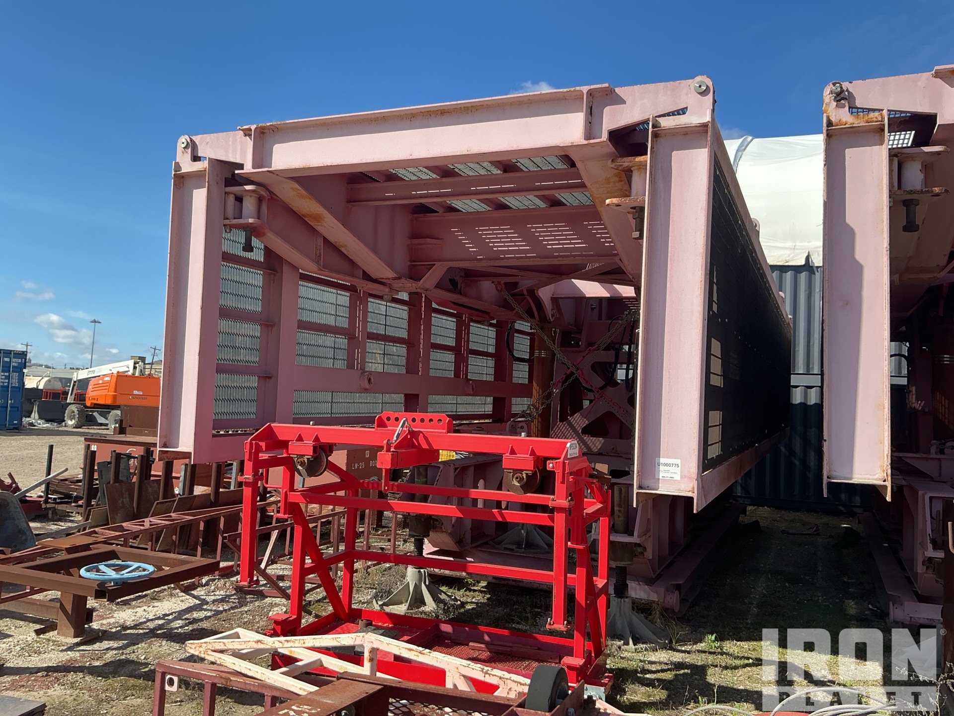 General Appearance with Image, coin avant droit